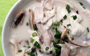Tom kha kai